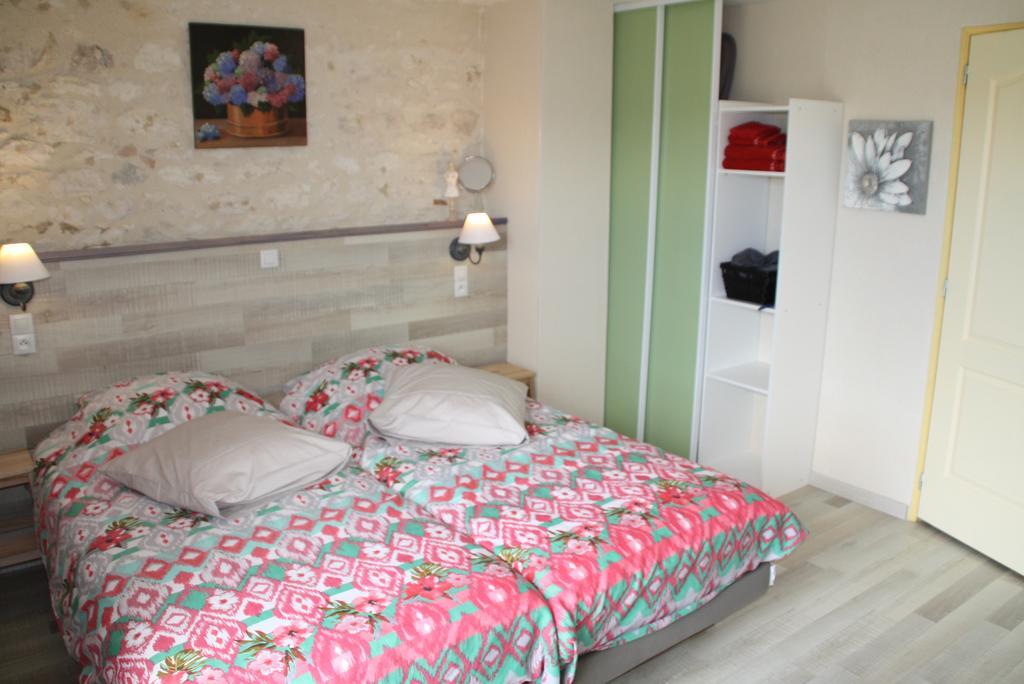 La Perle Du Lot Bed & Breakfast Castelnau-Montratier Exterior photo