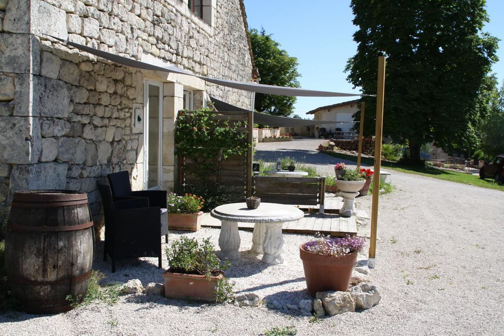 La Perle Du Lot Bed & Breakfast Castelnau-Montratier Exterior photo